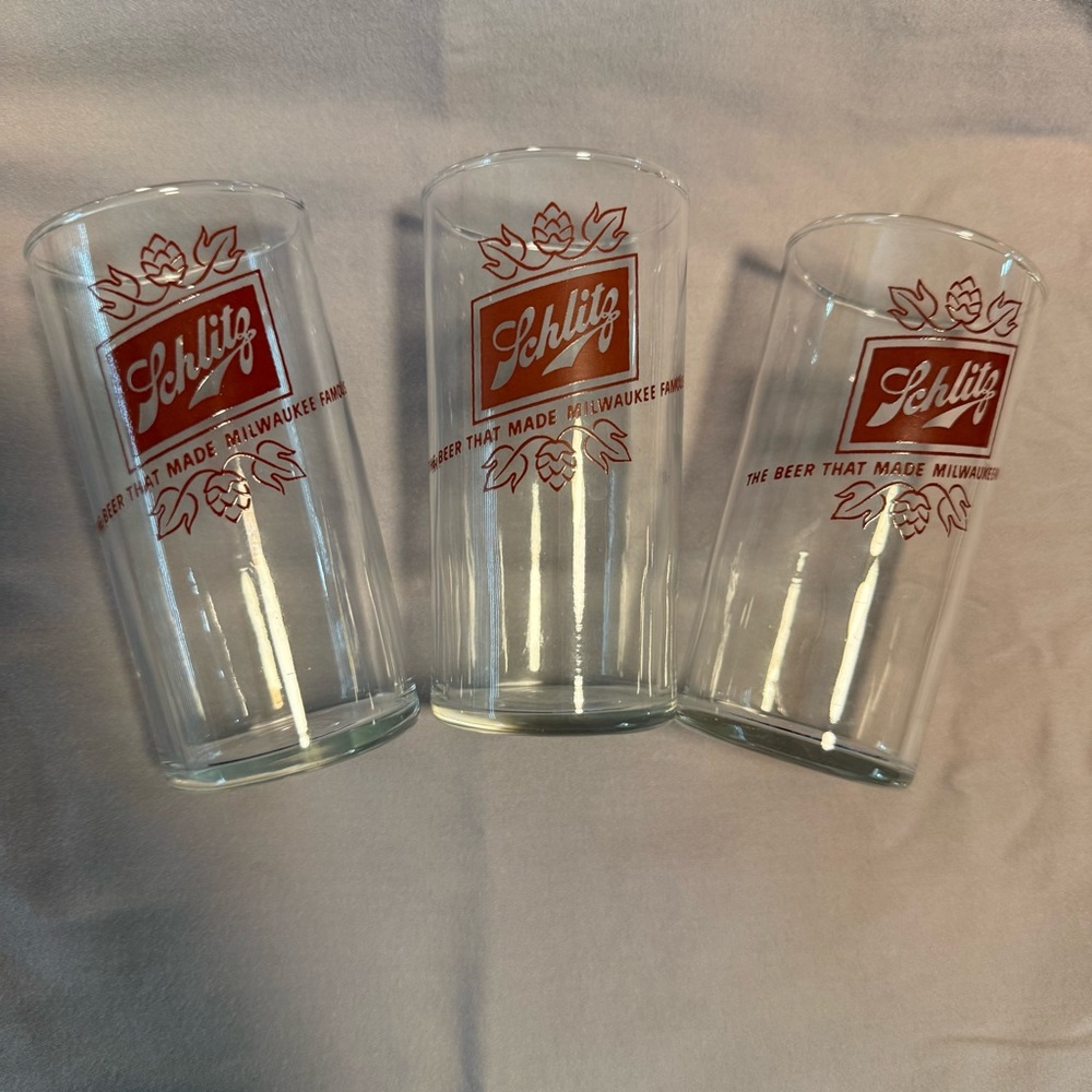 3 Vintage Schlitz Beer Glasses, Tavern Advertising Man Cave Home‎ Bar Decor